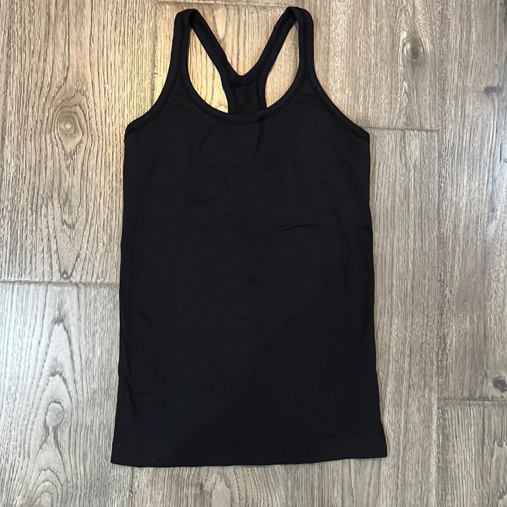 Ebb to street tank lululemon size 6